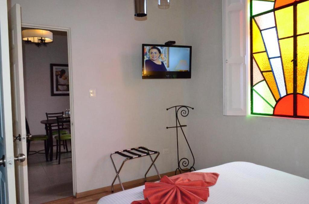 Hotel Del Capitan De Puebla, Departamentos المظهر الخارجي الصورة