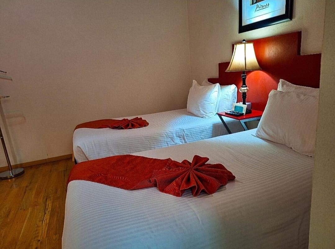 Hotel Del Capitan De Puebla, Departamentos المظهر الخارجي الصورة