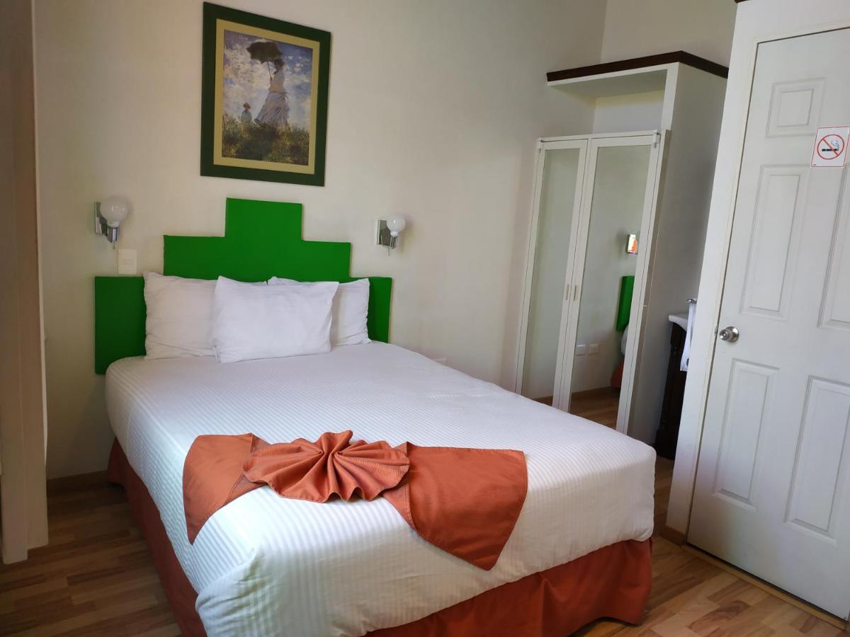 Hotel Del Capitan De Puebla, Departamentos المظهر الخارجي الصورة